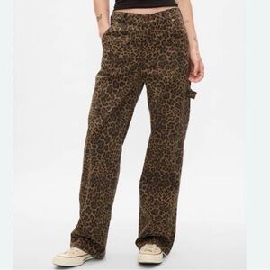 GAP Leopard ‘90s Loose Carpenter Mid Rise
